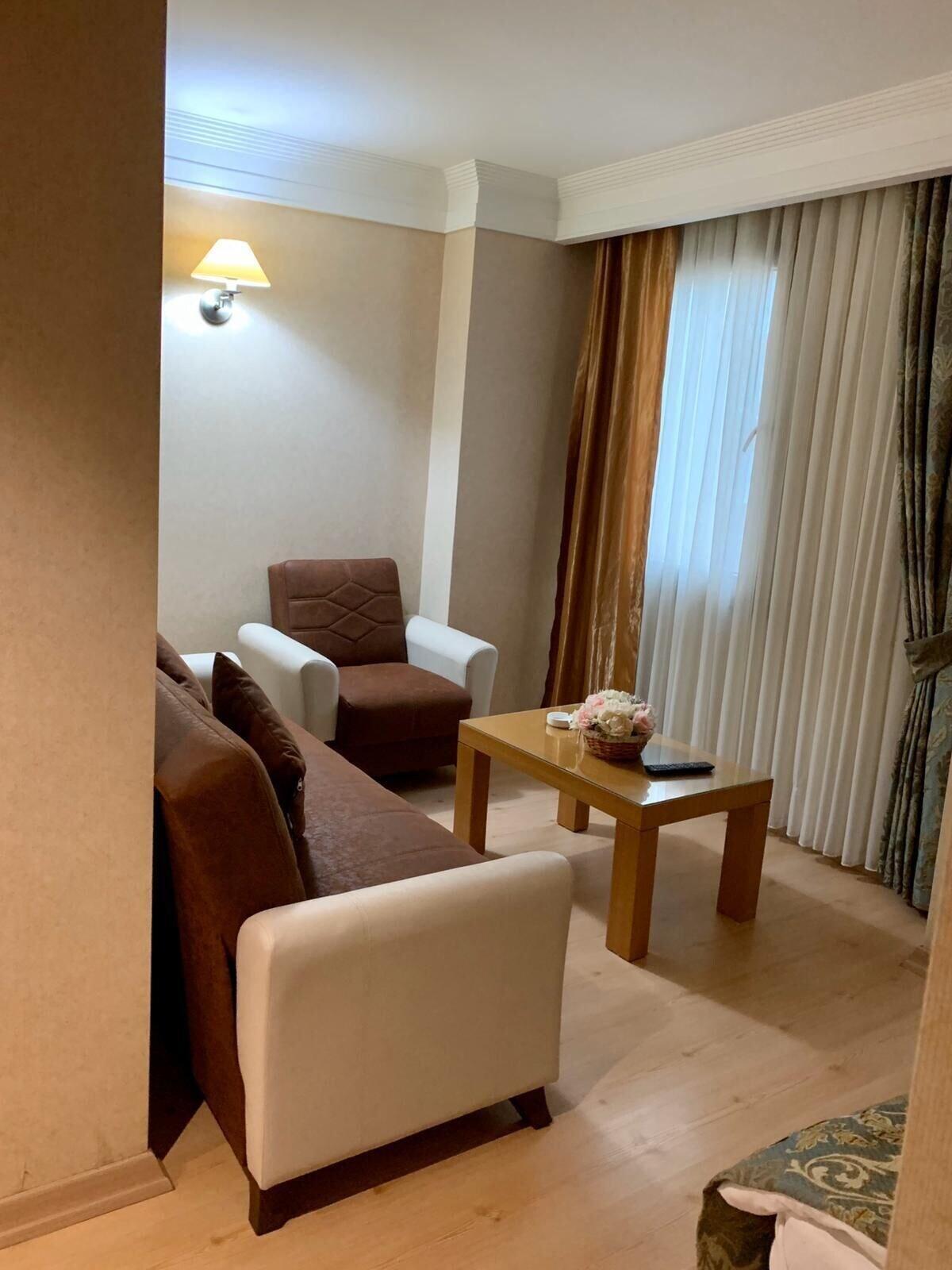 Adana Yukselhan Hotel Eksteriør bilde
