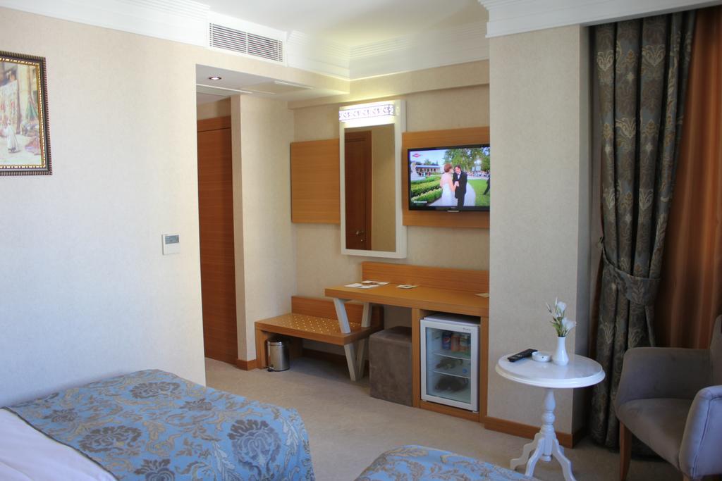 Adana Yukselhan Hotel Eksteriør bilde