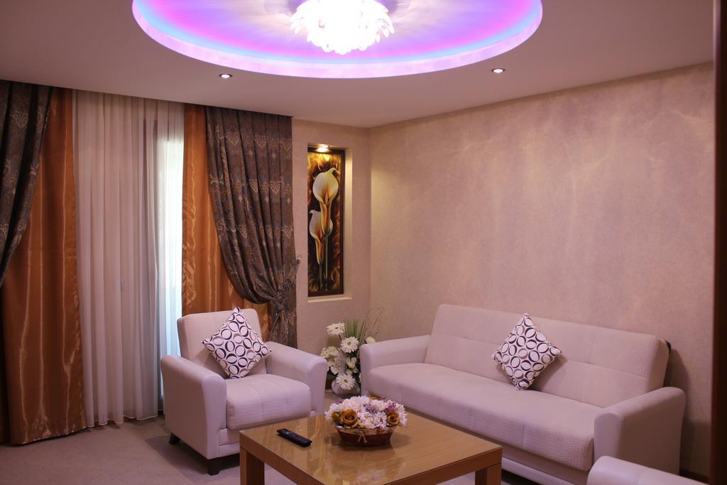 Adana Yukselhan Hotel Eksteriør bilde