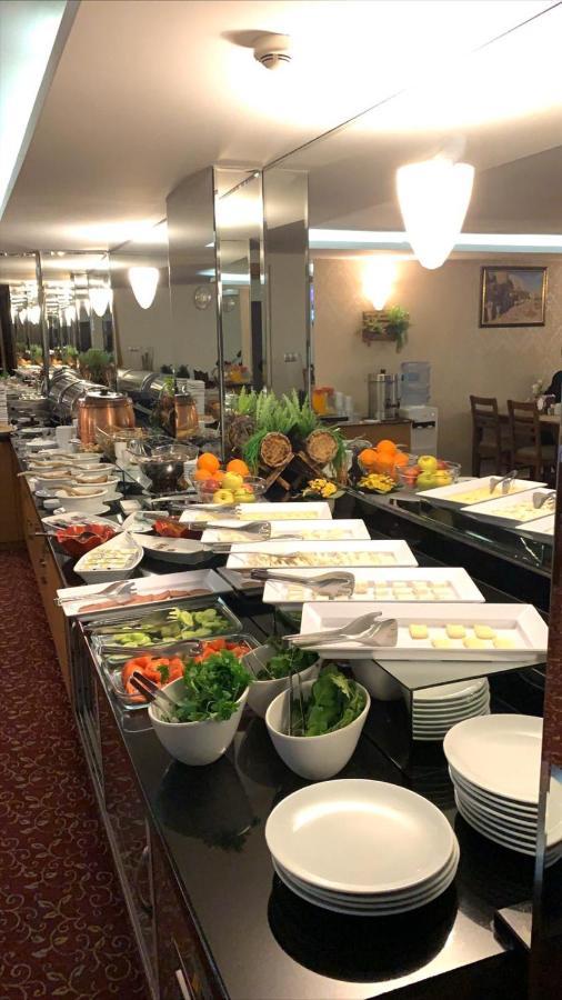 Adana Yukselhan Hotel Eksteriør bilde
